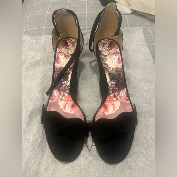 Marion parke sandals - Picture 2 of 4